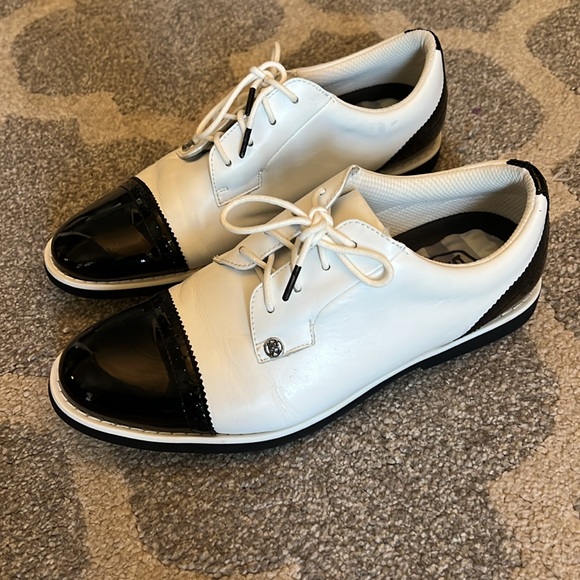 G/FORE G4 WOMEN'S CAP TOE GALLIVANTER GOLF Shoes - Picture 1 of 14